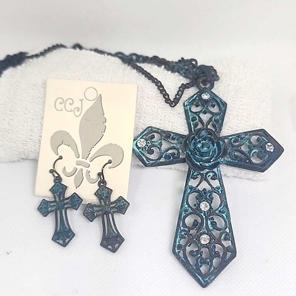 🪷 Vintage look Cross necklace & earrings ✨️ 😍